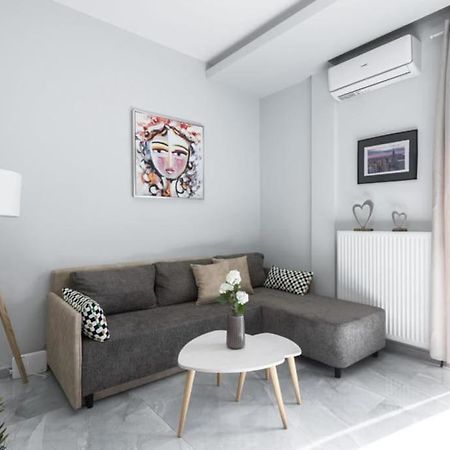 Soleggiato Minimal Apartment Salonicco Esterno foto