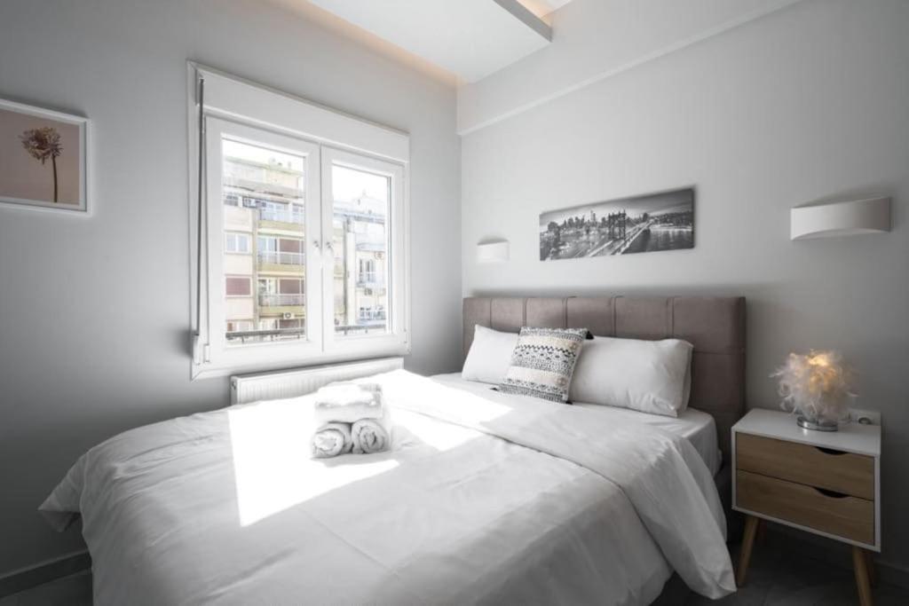 Soleggiato Minimal Apartment Salonicco Esterno foto