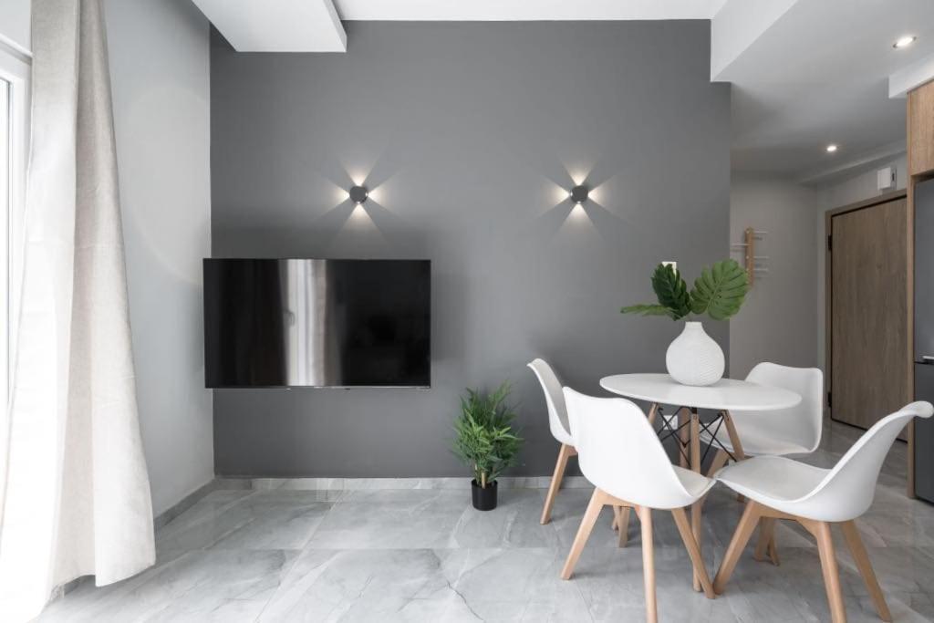 Soleggiato Minimal Apartment Salonicco Esterno foto